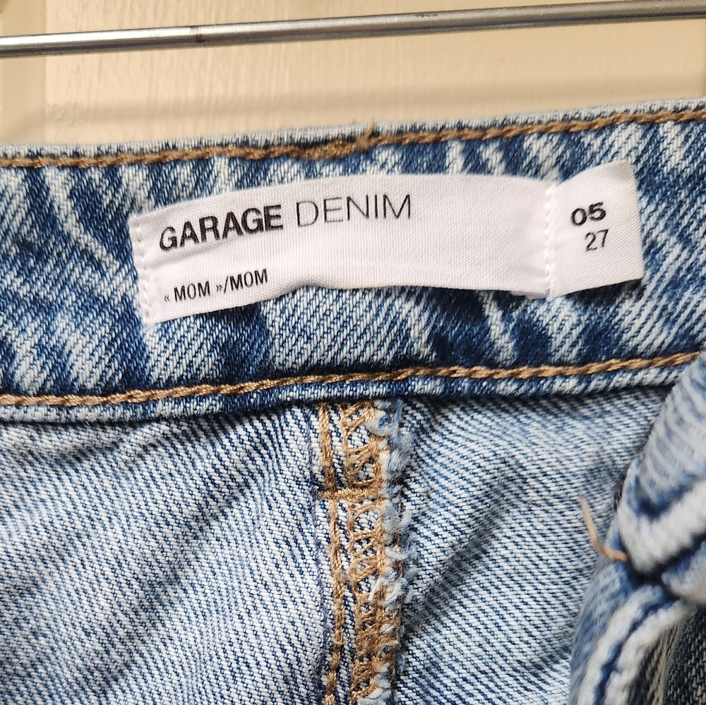 Garage Mom Jeans, Size 5/27 - Picture 4 of 6